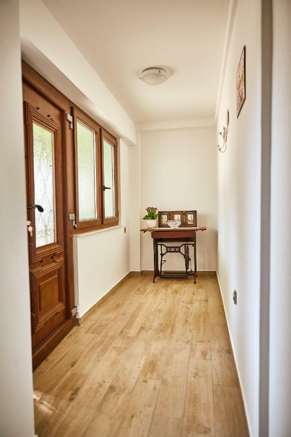 Apartment Vintage Каштела Екстер'єр фото